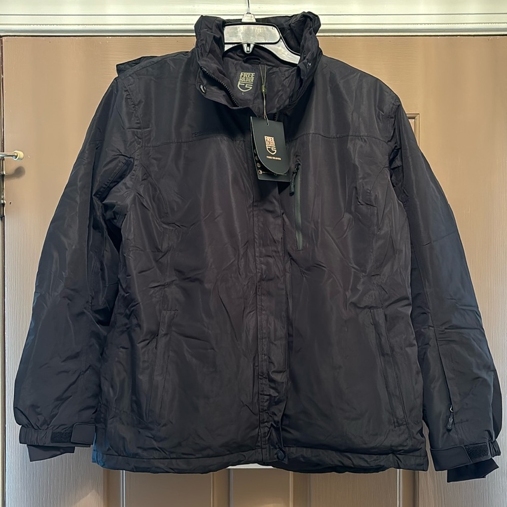 NWT Free Soldier Women’s Fleece Lined Black Waterproof Ski Jacket Size Large